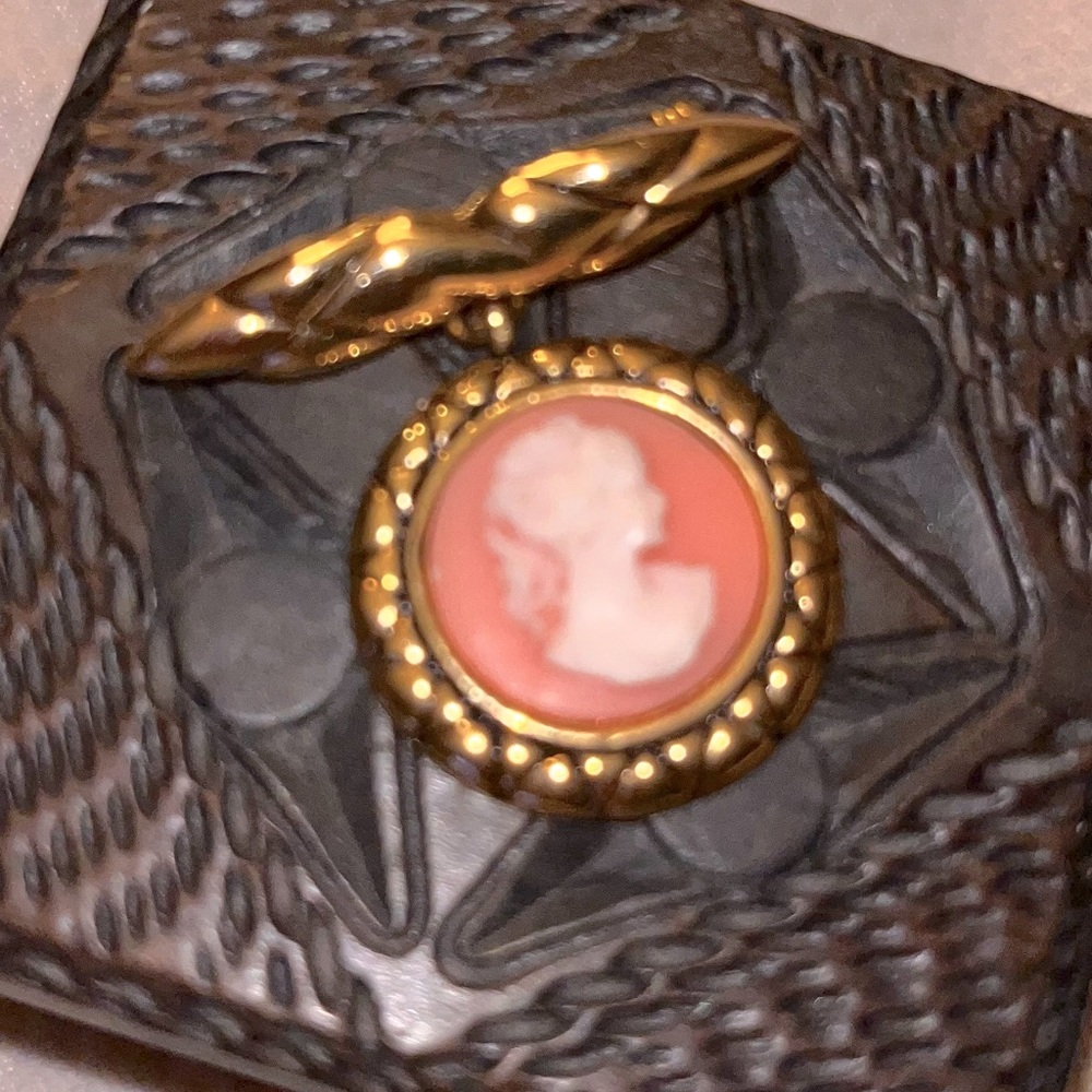 camo Brooch pin